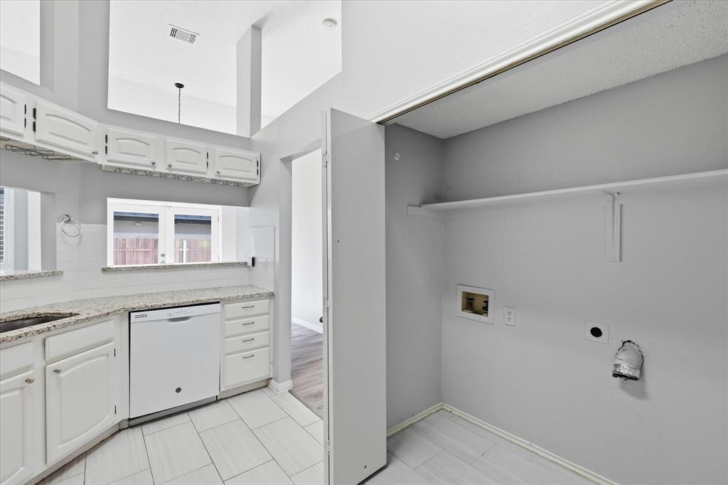 4311 Harvest Hill Road Property Photo 22
