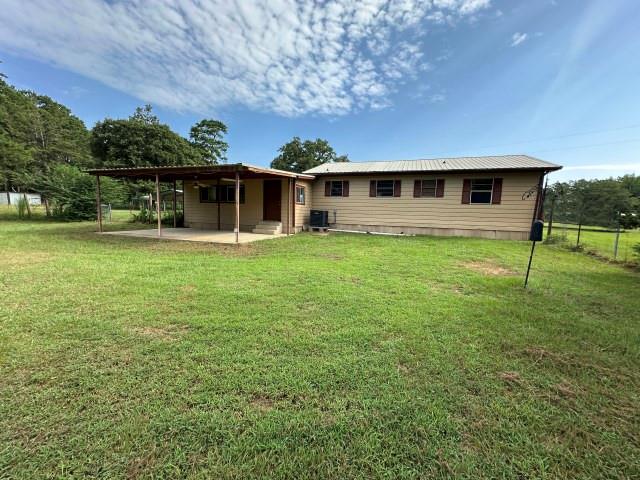 854 County Road 4228 Property Photo 3