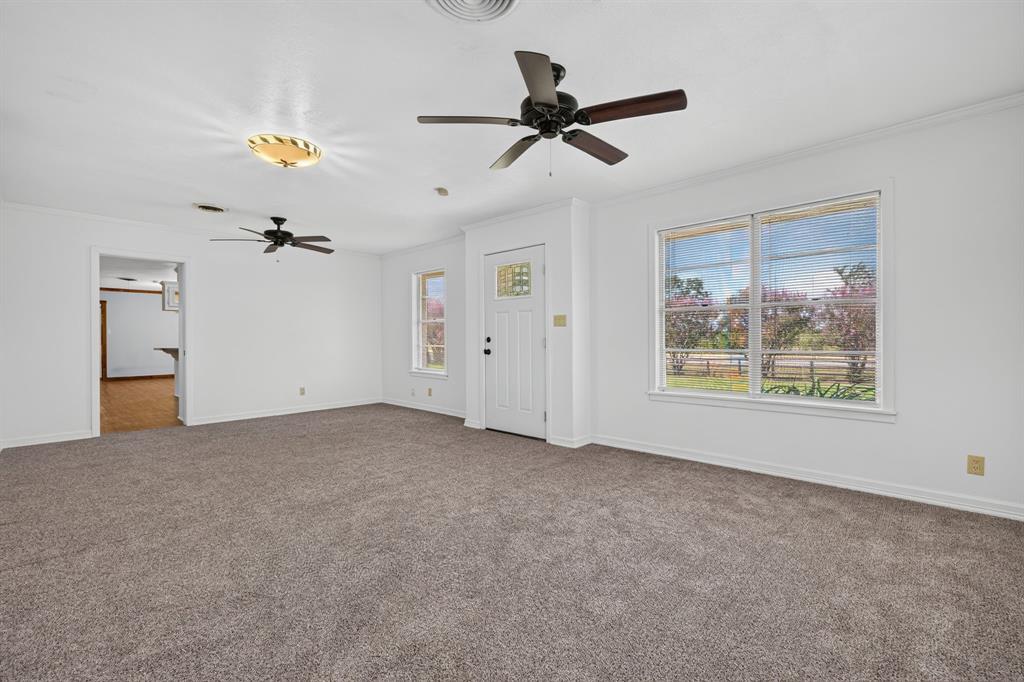 12434 Fm 937 Property Photo 28