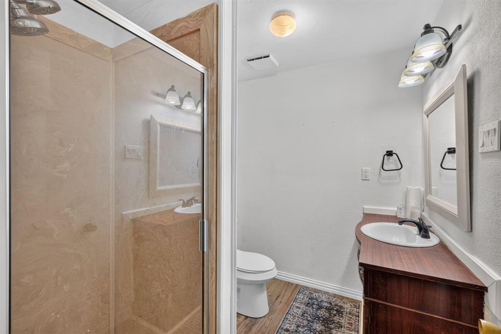 12434 Fm 937 Property Photo 35