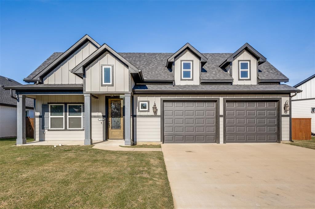 745 River Oak Way Property Photo 1