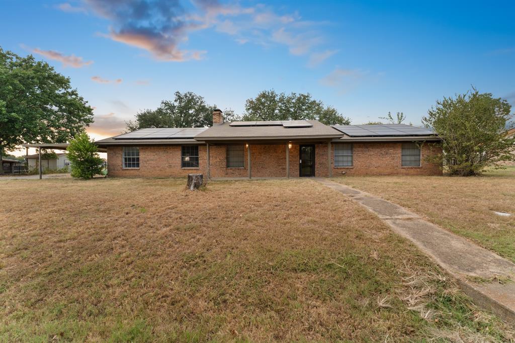 623 E Kempner Street Property Photo 1