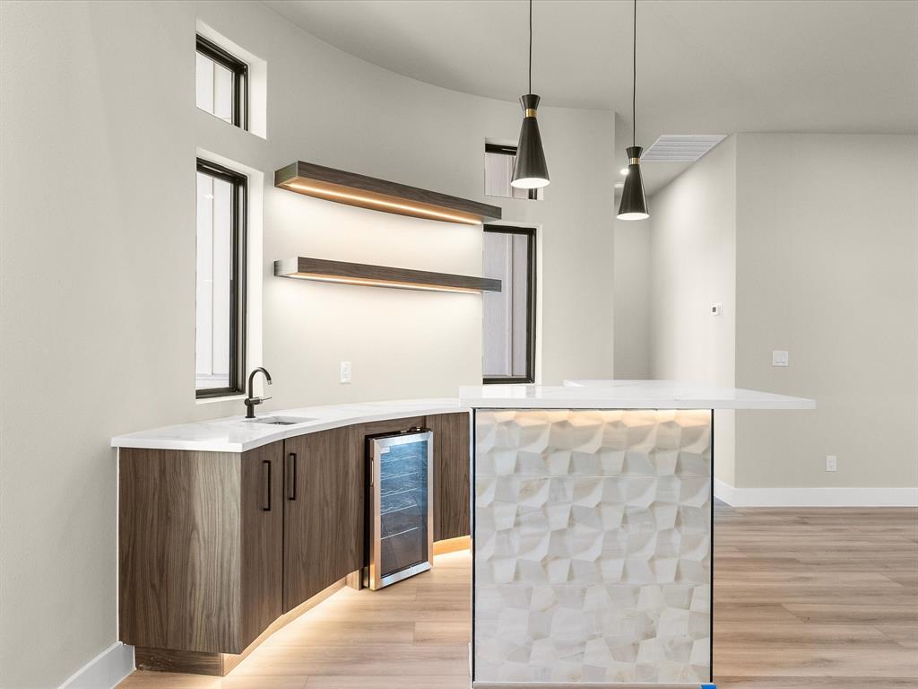 2025 Nichole Boulevard Property Photo 15