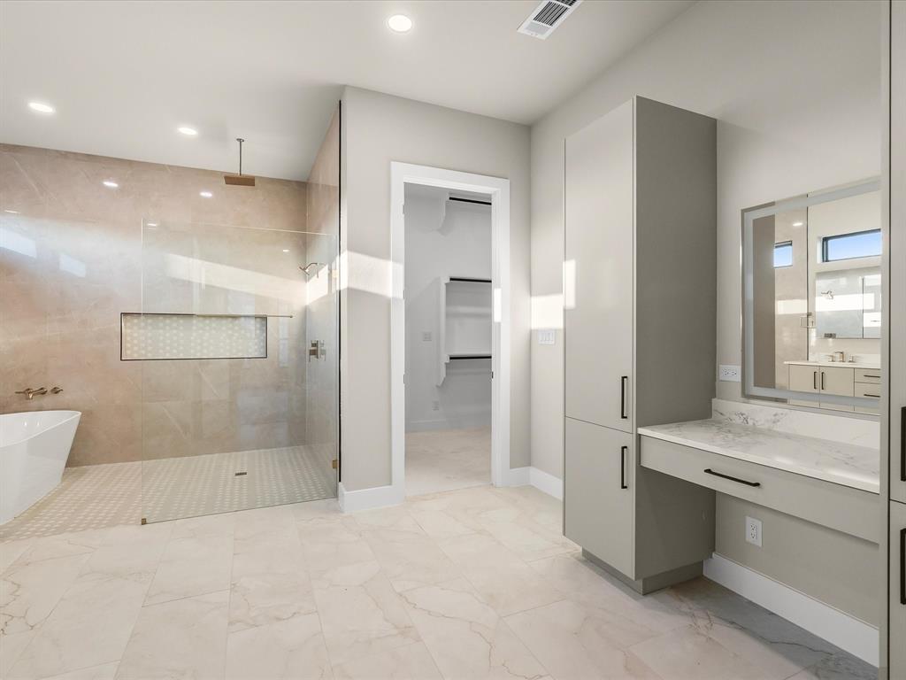 2025 Nichole Boulevard Property Photo 20
