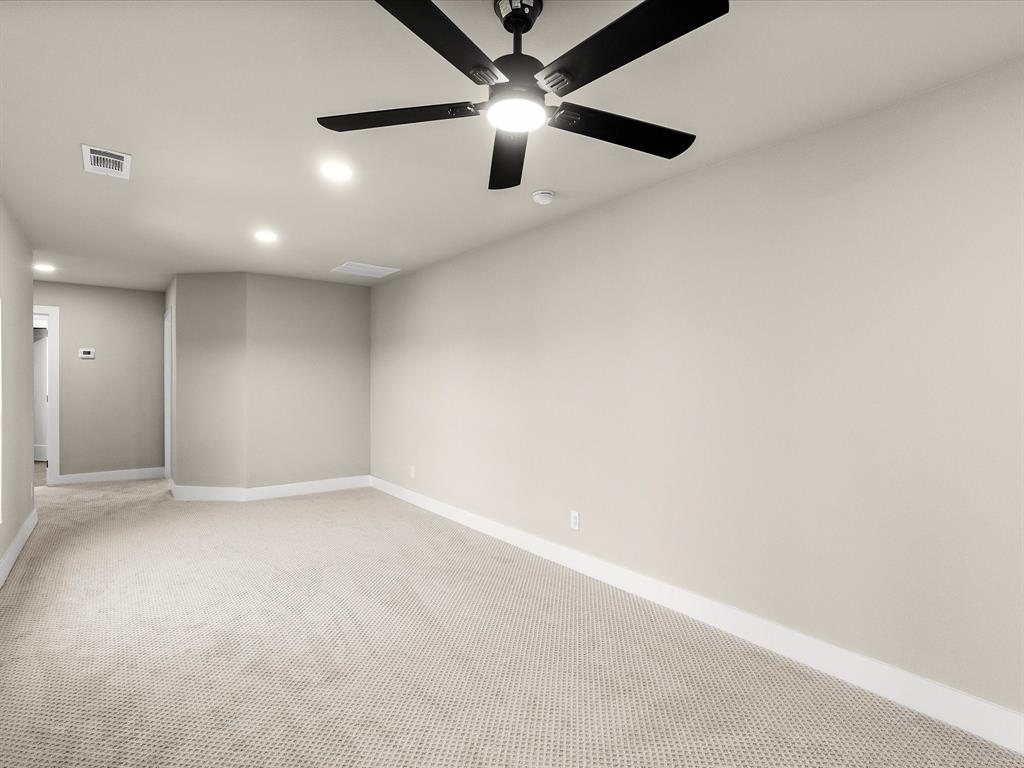 2025 Nichole Boulevard Property Photo 26