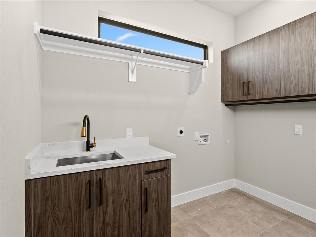 2025 Nichole Boulevard Property Photo 34