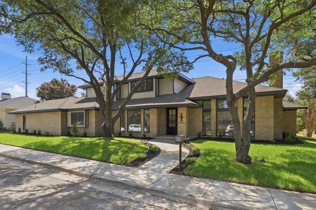 6504 Brentfield Court Property Photo 1