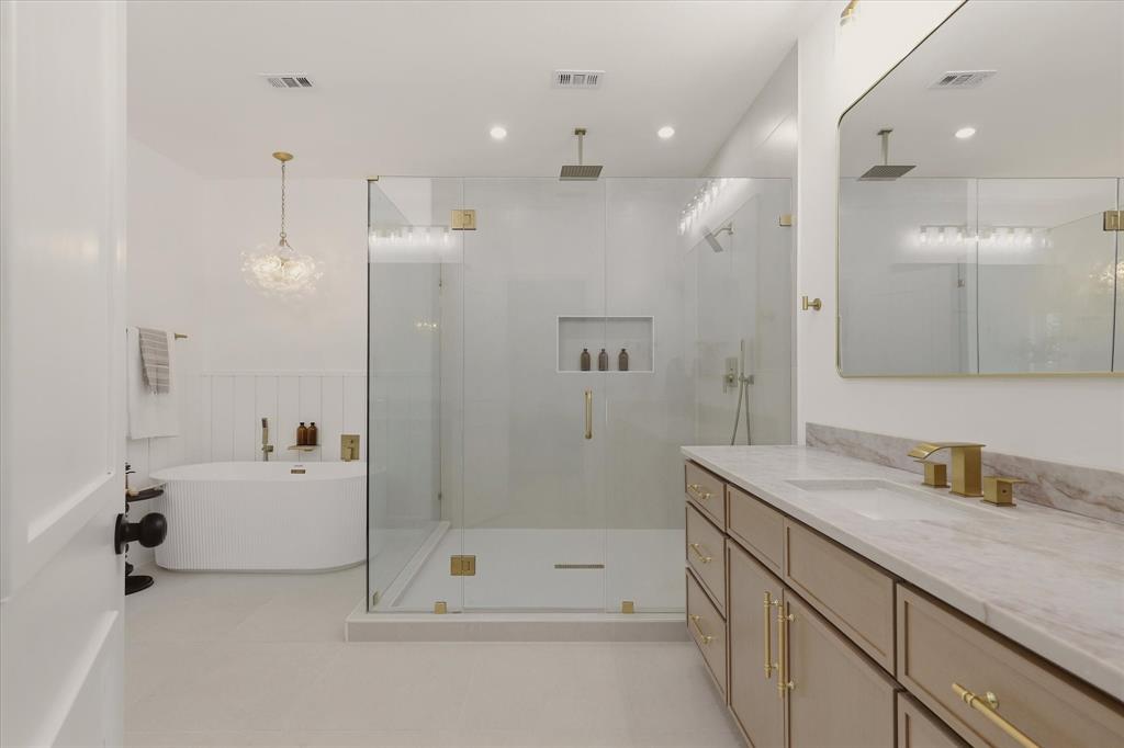 6504 Brentfield Court Property Photo 19
