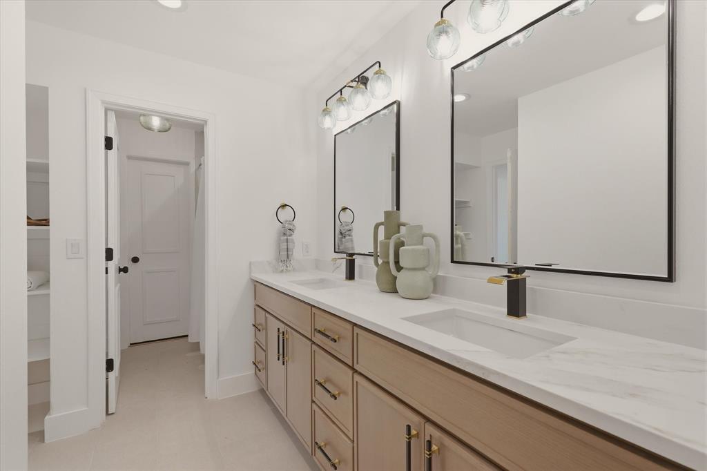 6504 Brentfield Court Property Photo 30