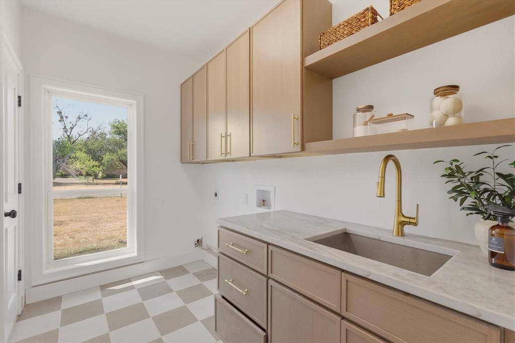 6504 Brentfield Court Property Photo 31