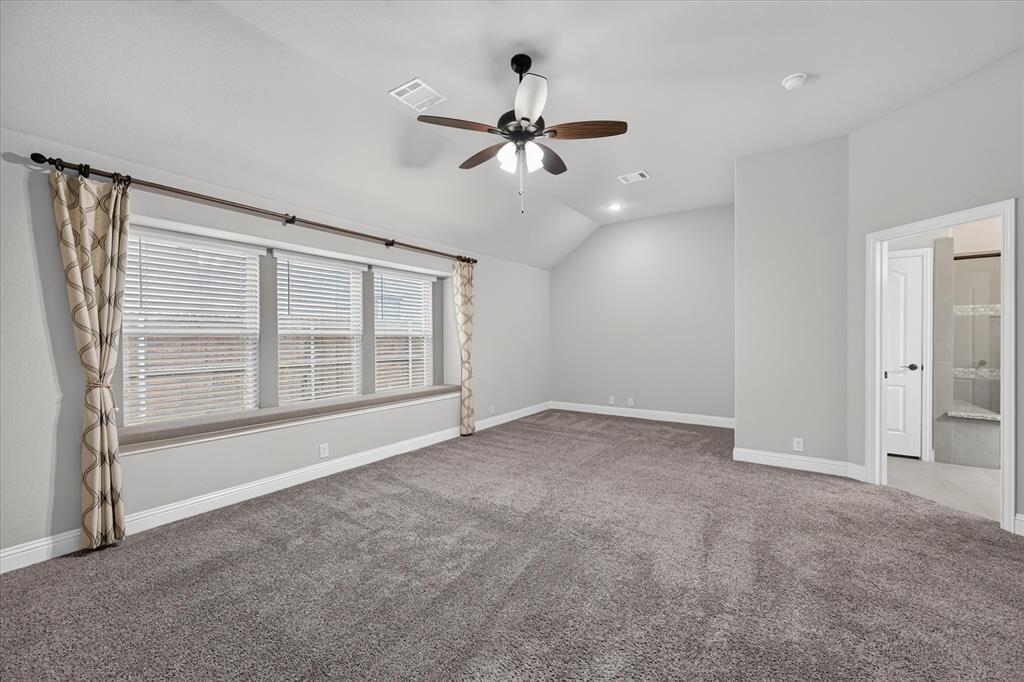 1941 Silverleaf Drive Property Photo 17