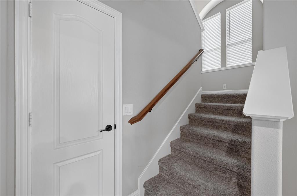 1941 Silverleaf Drive Property Photo 23