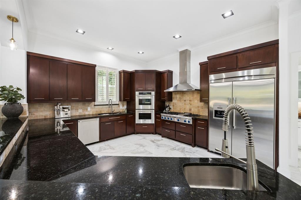 5704 Lighthouse Drive Property Photo 15