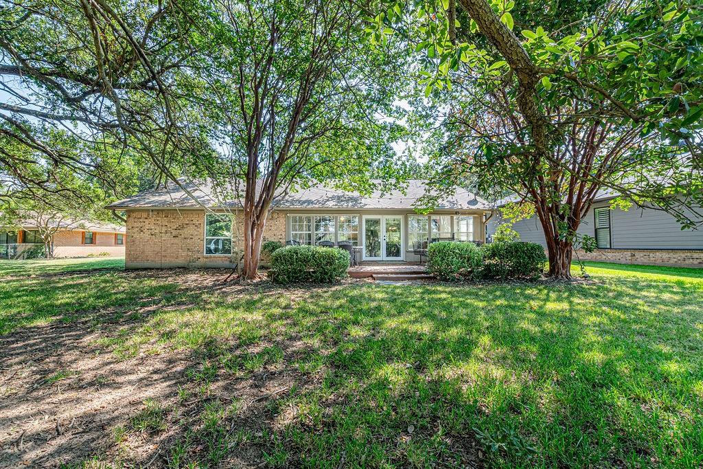 Picture of 542 Arrowwood Beach Road