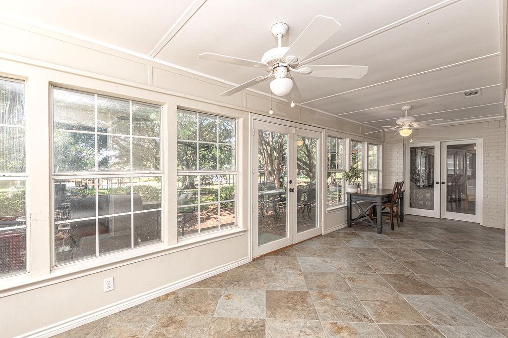 542 Arrowwood Beach Road Property Photo 9