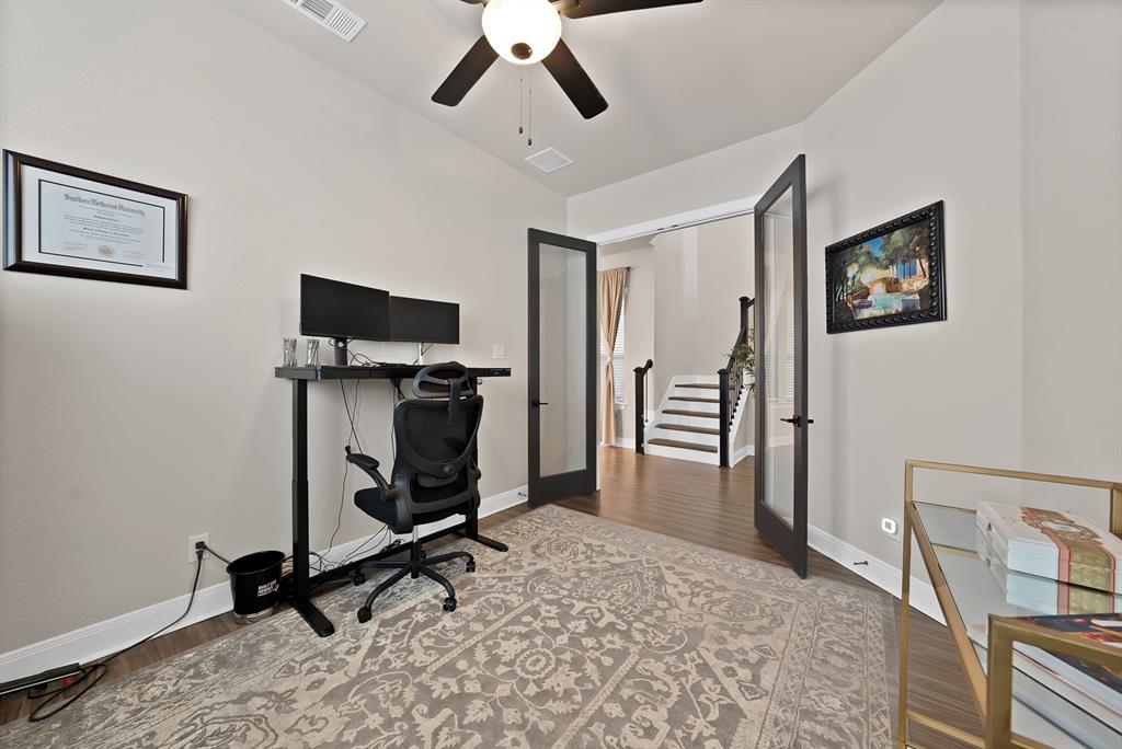 2585 Four Roses Drive Property Photo 19