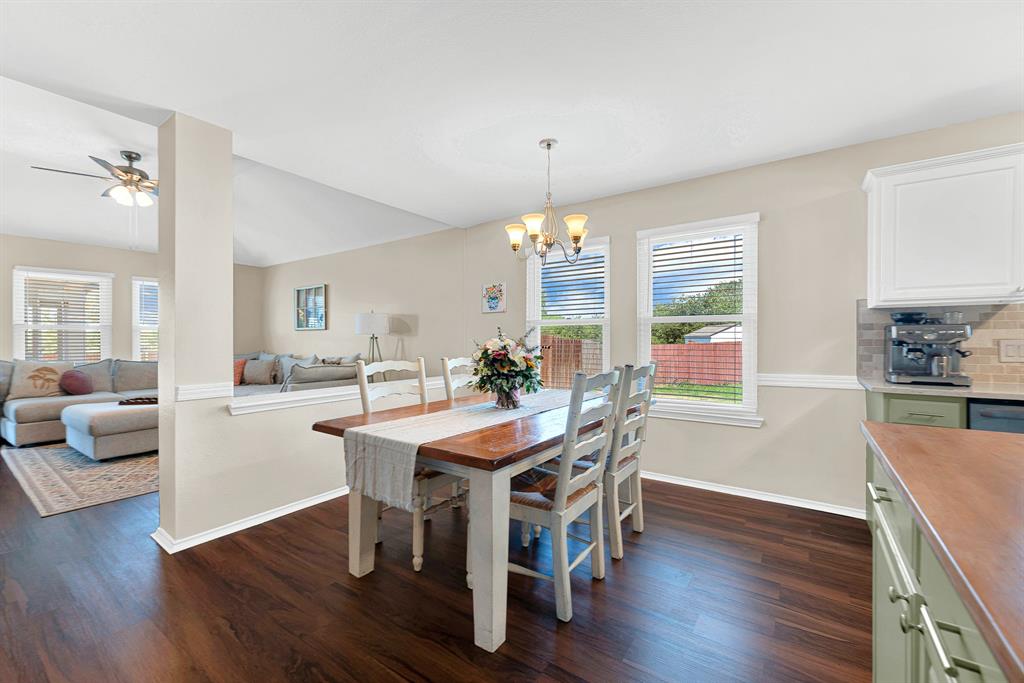 1208 Feather Crest Drive Property Photo 4