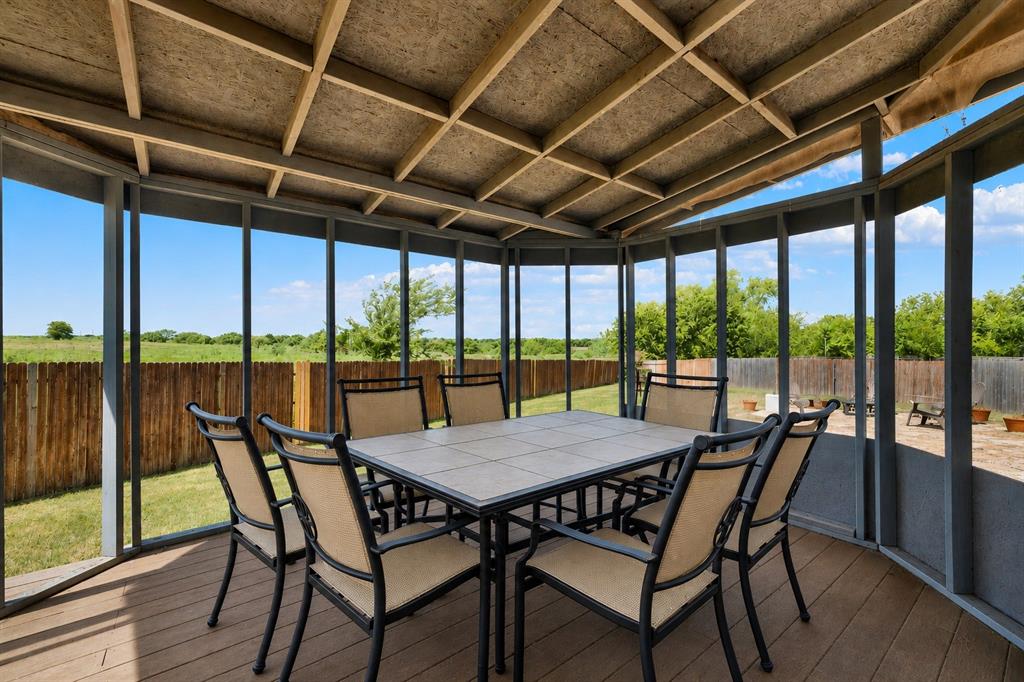 1208 Feather Crest Drive Property Photo 16