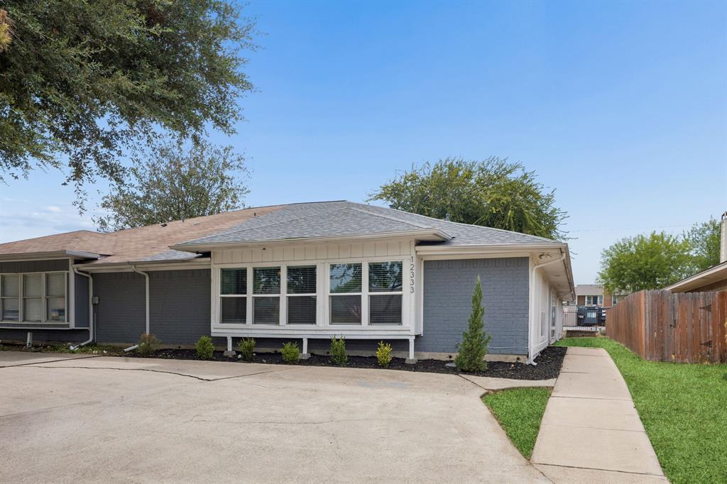 12333 Ferris Creek Lane Property Photo 1