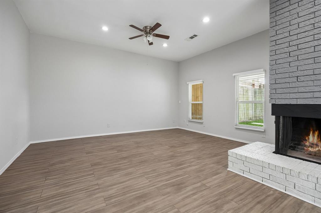 12333 Ferris Creek Lane Property Photo 4