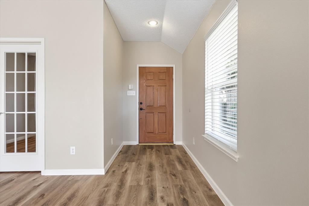 7202 Hillshire Lane Property Photo 3