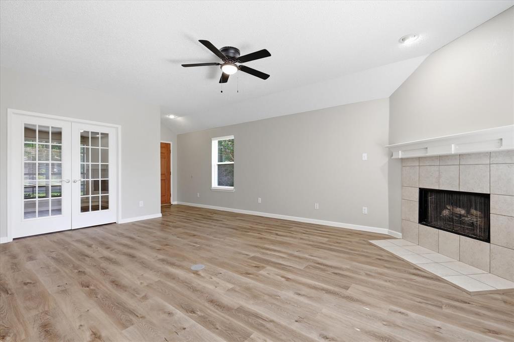7202 Hillshire Lane Property Photo 6