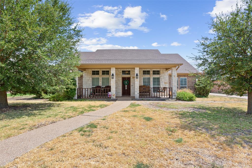 104 Claudette Property Photo 1