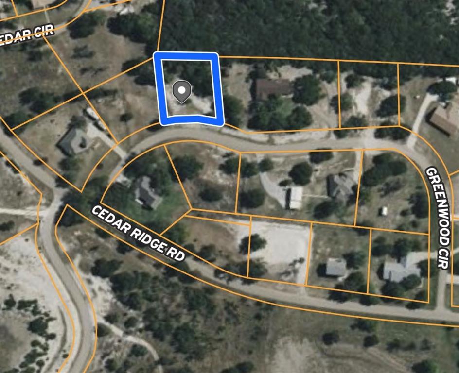 124 Greenwood Circle Property Photo 2