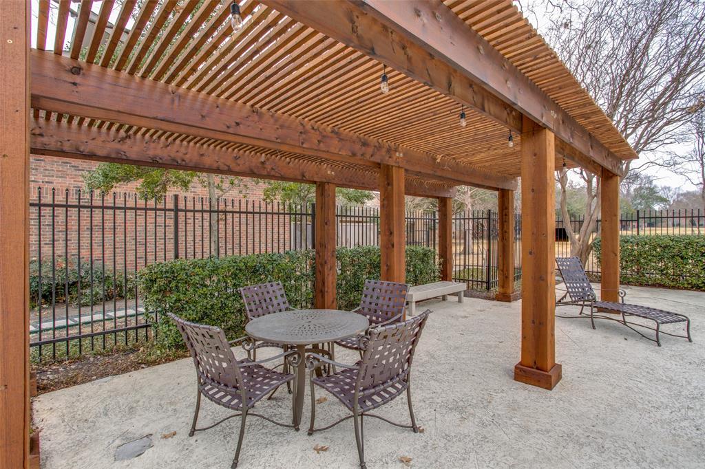 12250 Montego Plaza Property Photo 37