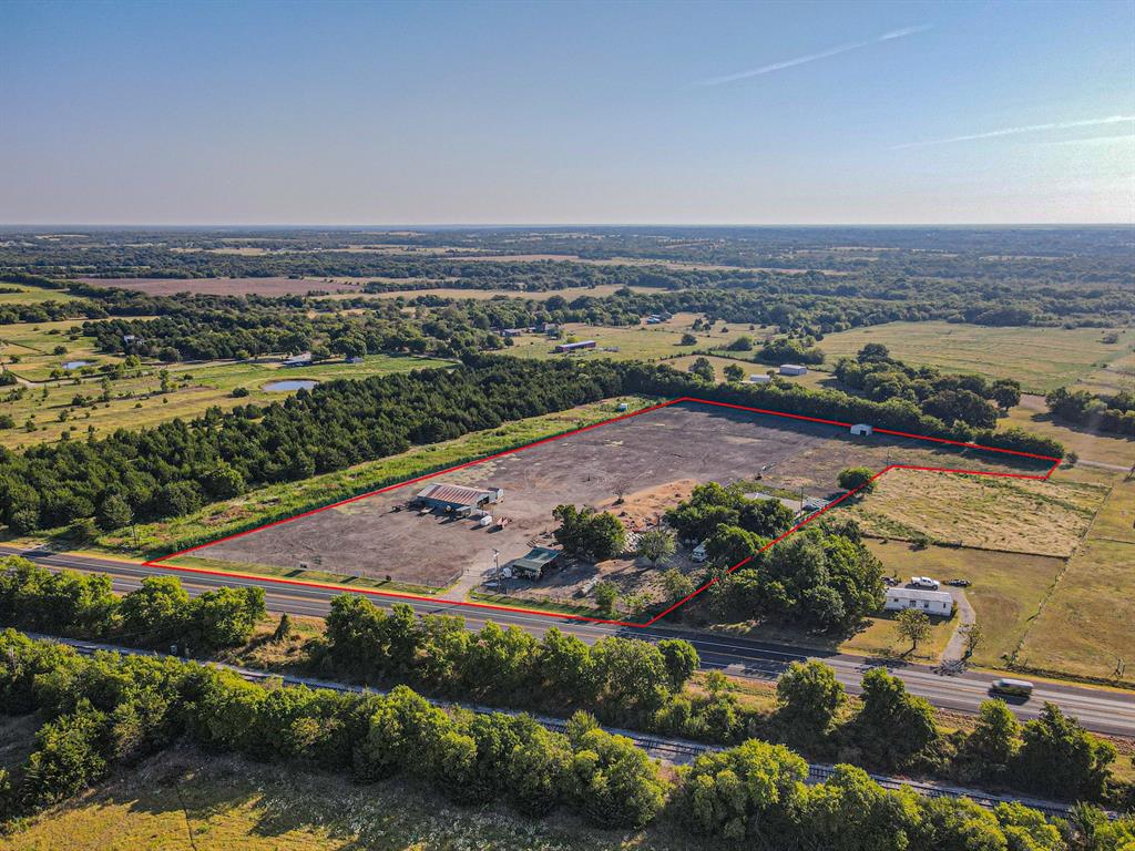 5271 N Us Highway 69 Property Photo 1