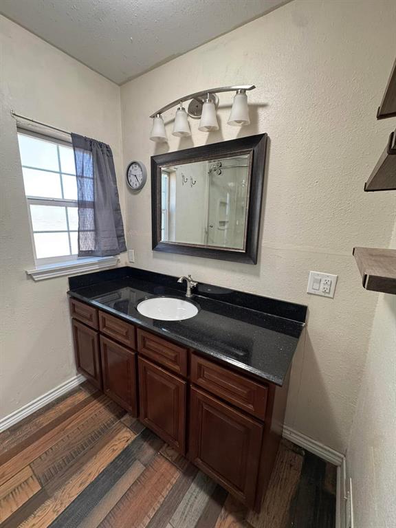 1807 Tx-6 Property Photo 17