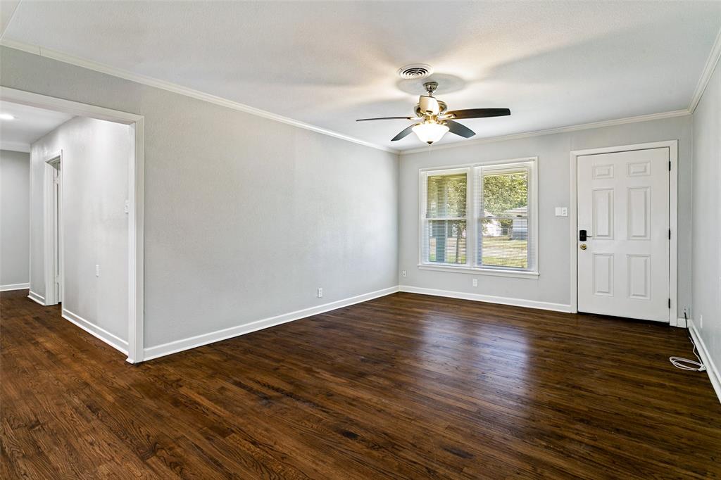 5317 Palmer Drive Property Photo 6