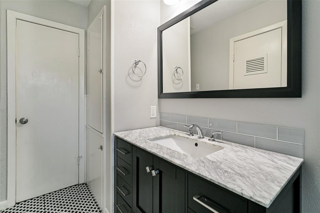 5317 Palmer Drive Property Photo 14