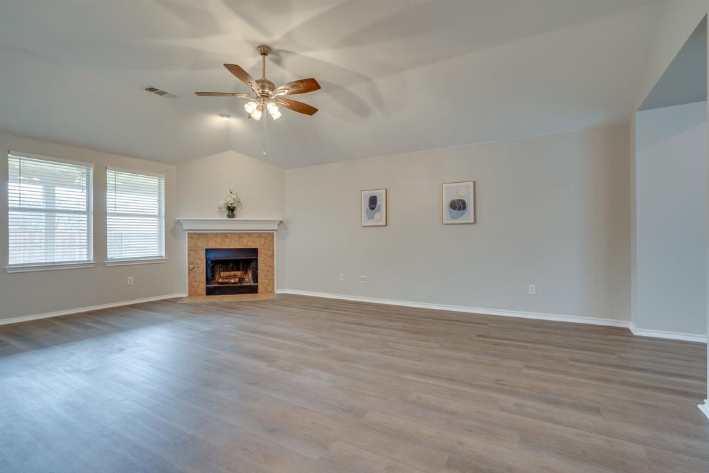 1240 Miller Lane Property Photo 9