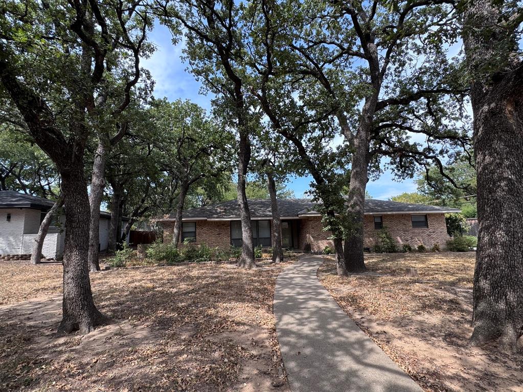 806 Sharpshire Street Property Photo 1