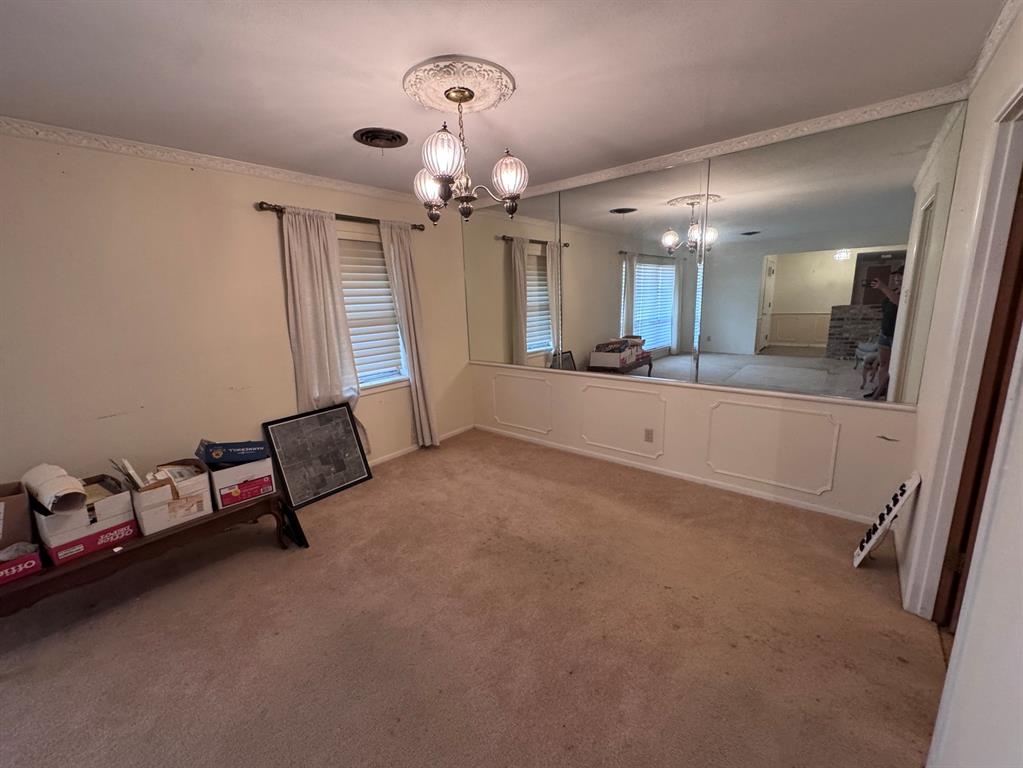 806 Sharpshire Street Property Photo 8