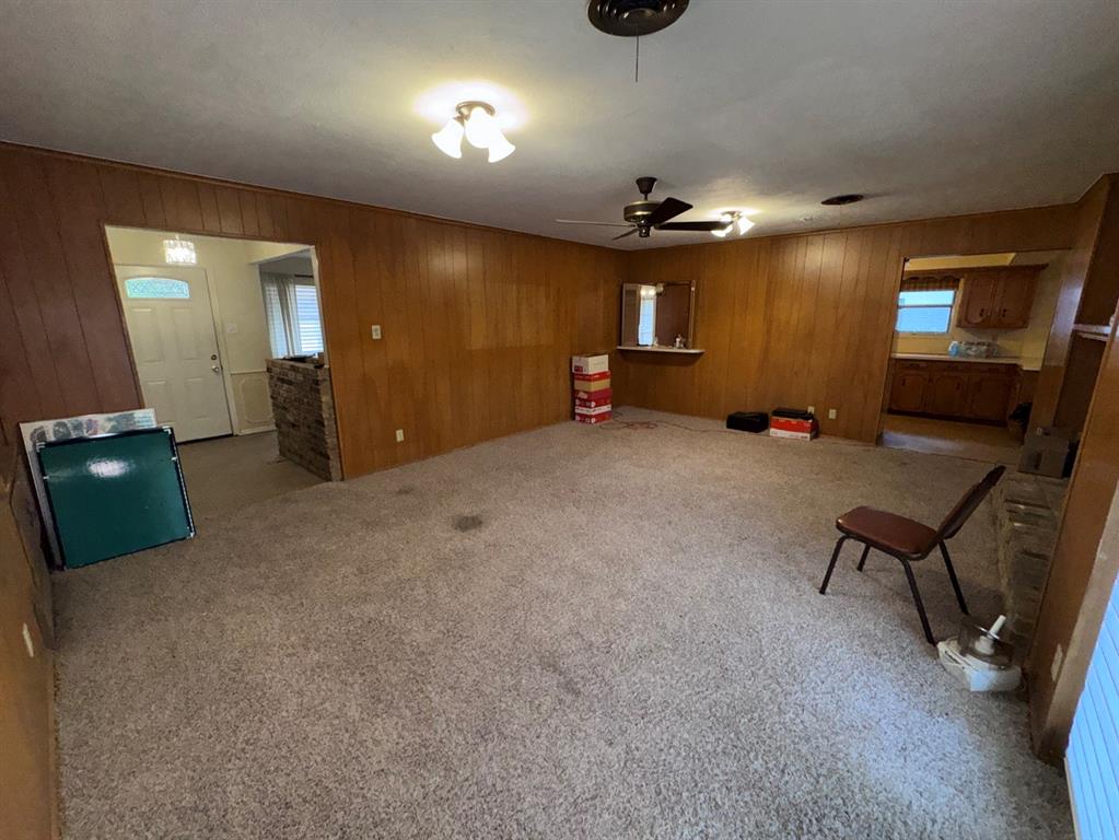 806 Sharpshire Street Property Photo 21