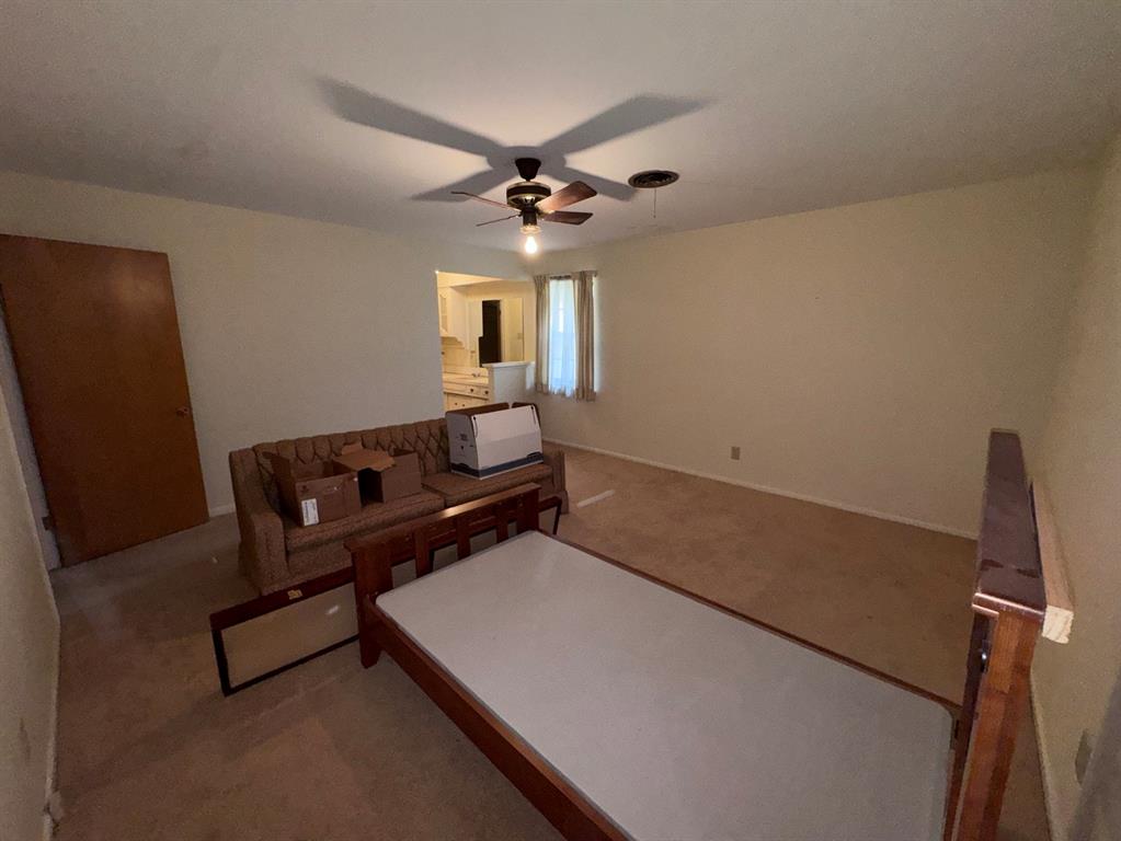 806 Sharpshire Street Property Photo 40