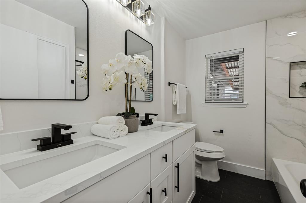 2553 Dorrington Drive Property Photo 10