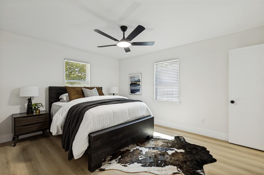 2553 Dorrington Drive Property Photo 12