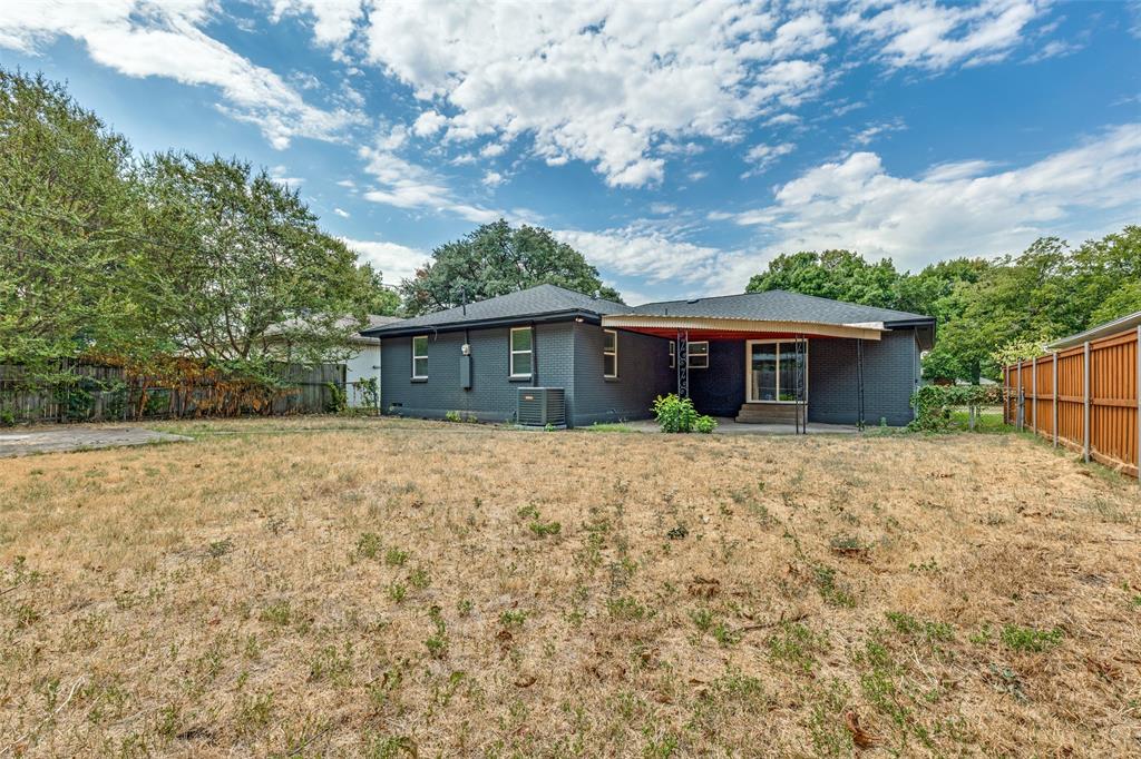 2553 Dorrington Drive Property Photo 16