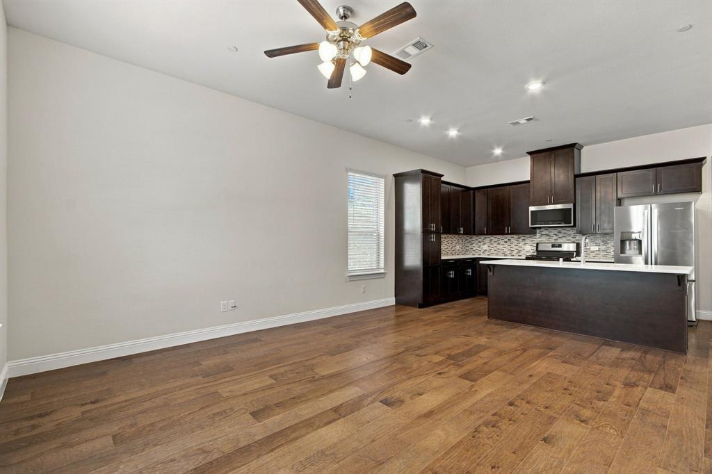 303 Ferndale Street Property Photo 8