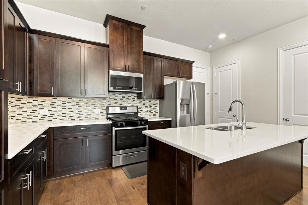 303 Ferndale Street Property Photo 10