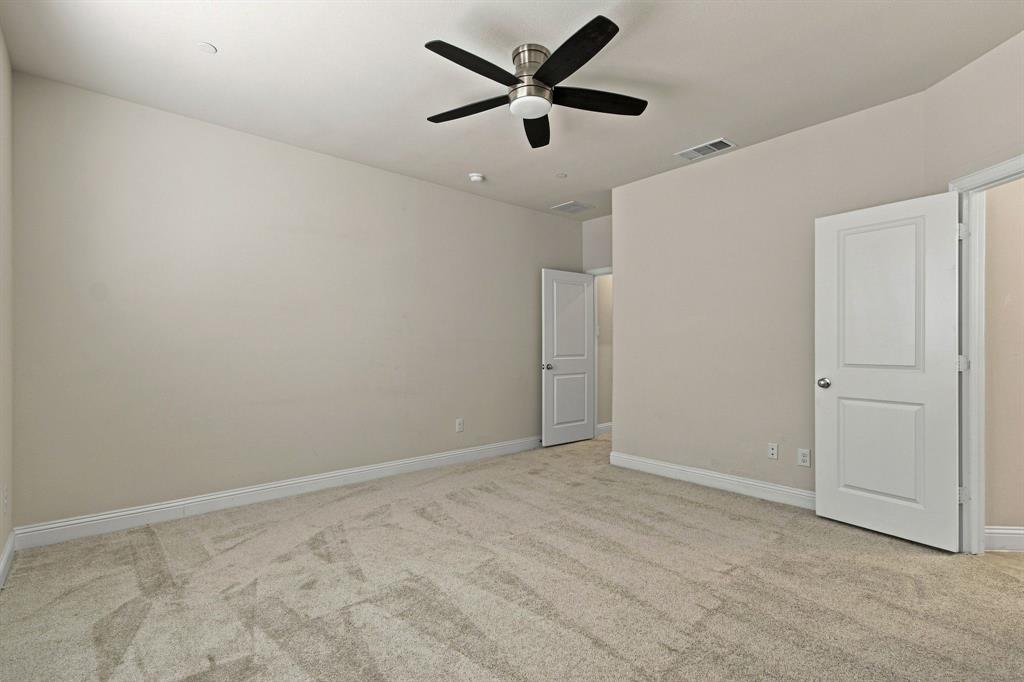 303 Ferndale Street Property Photo 16