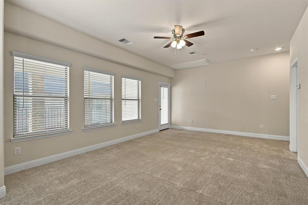 303 Ferndale Street Property Photo 24