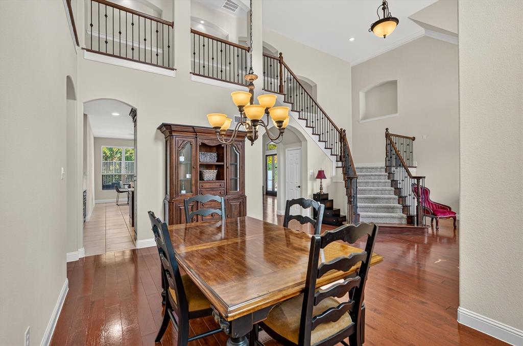 6832 Foghorn Lane Property Photo 3