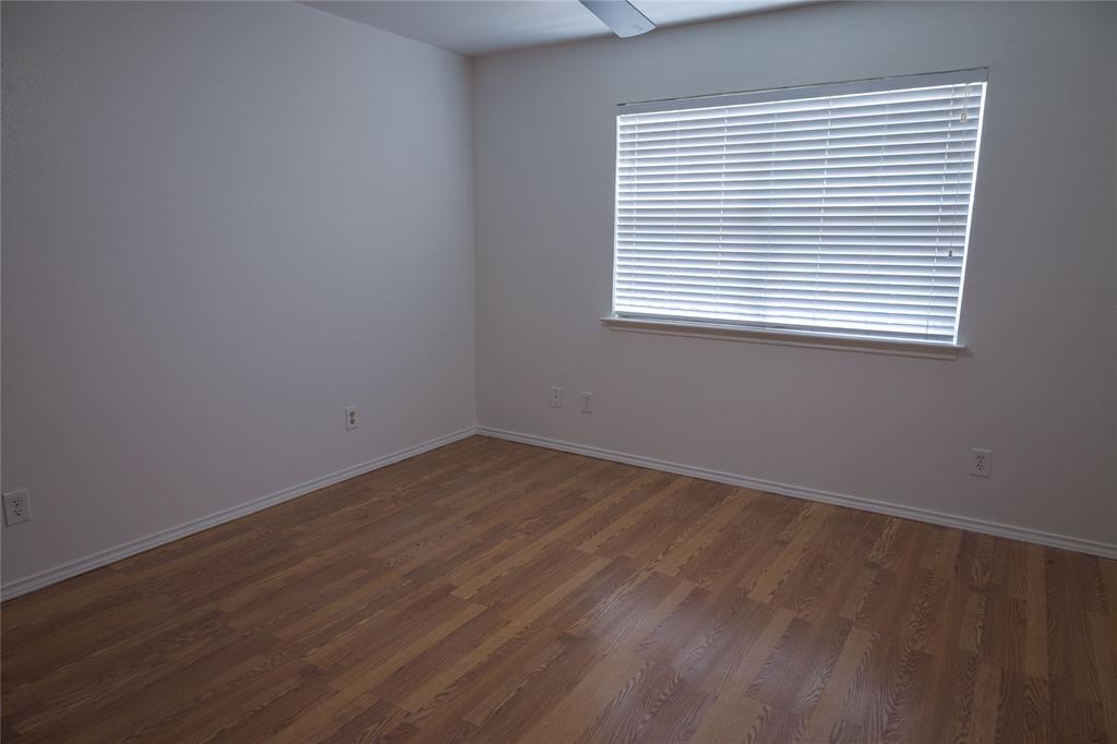 4676 Bracken Drive Property Photo 10