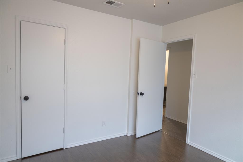 4676 Bracken Drive Property Photo 32