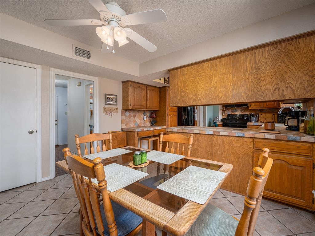 4475 County Road 3800 Property Photo 13