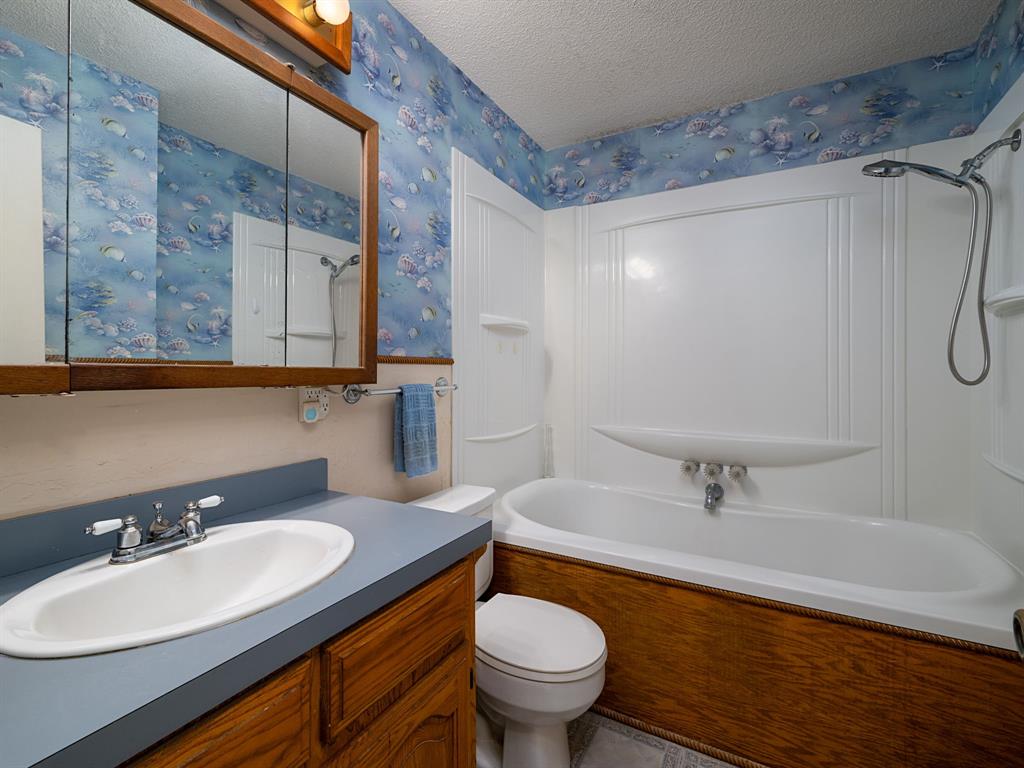 4475 County Road 3800 Property Photo 25